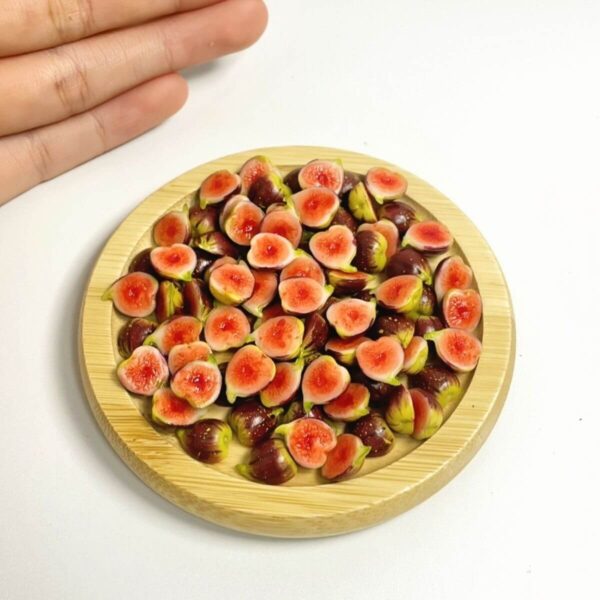 WHG-QP (3) Handmade Miniature Fig Slices for Cake Decoration